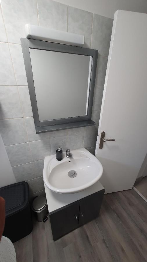 Orchidee-7Min Aeroport Paris Orly-Arrivee Autonome-Wifi Et Parking Gratuit Exterior photo